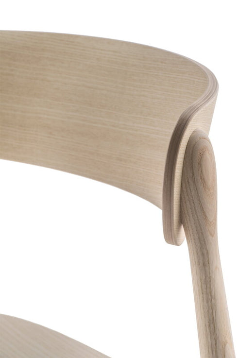 Nemea 2820 Chair